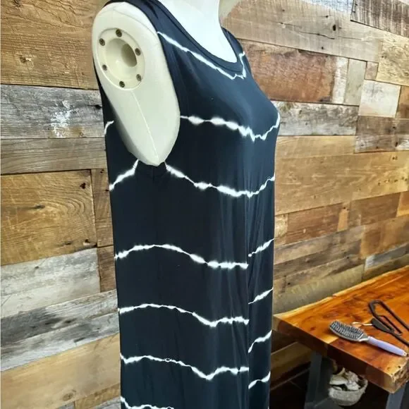 TS By Thread & Supply Women's Hand Dyed Dress Size L - Picture 2 of 7